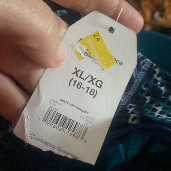 Time and Tru One Piece Tribe Nation Monokini Swimsuit New w/ Tag XL 16-18 - Picture 7 of 8